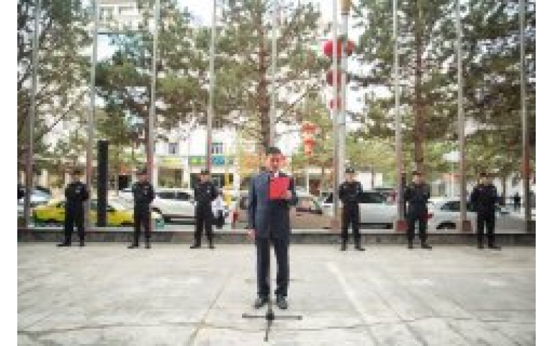 慶賀祖國(guó)70華誕，野馬集團(tuán)舉行升旗儀式！